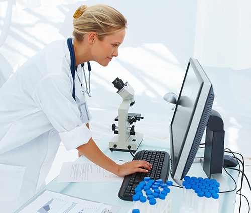 Laboratory lady dreamstime xl 6354408 LABPC